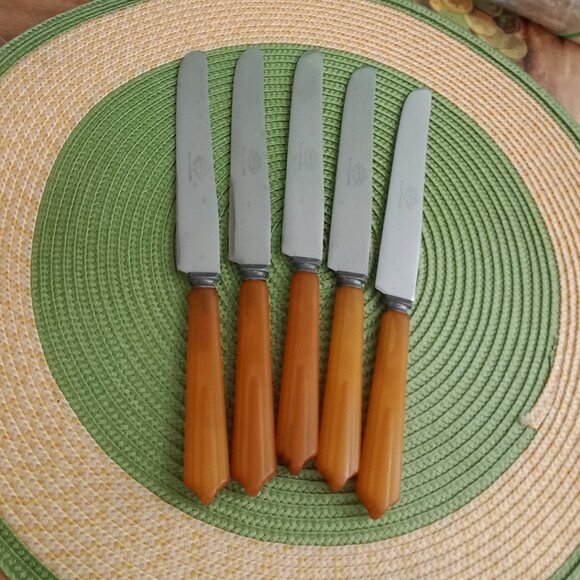 Bakelite Dinner Knives/5 pc